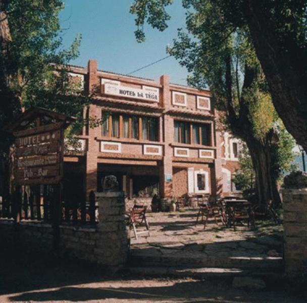 Hotel La Vega Alcalá de la Selva Eksteriør billede