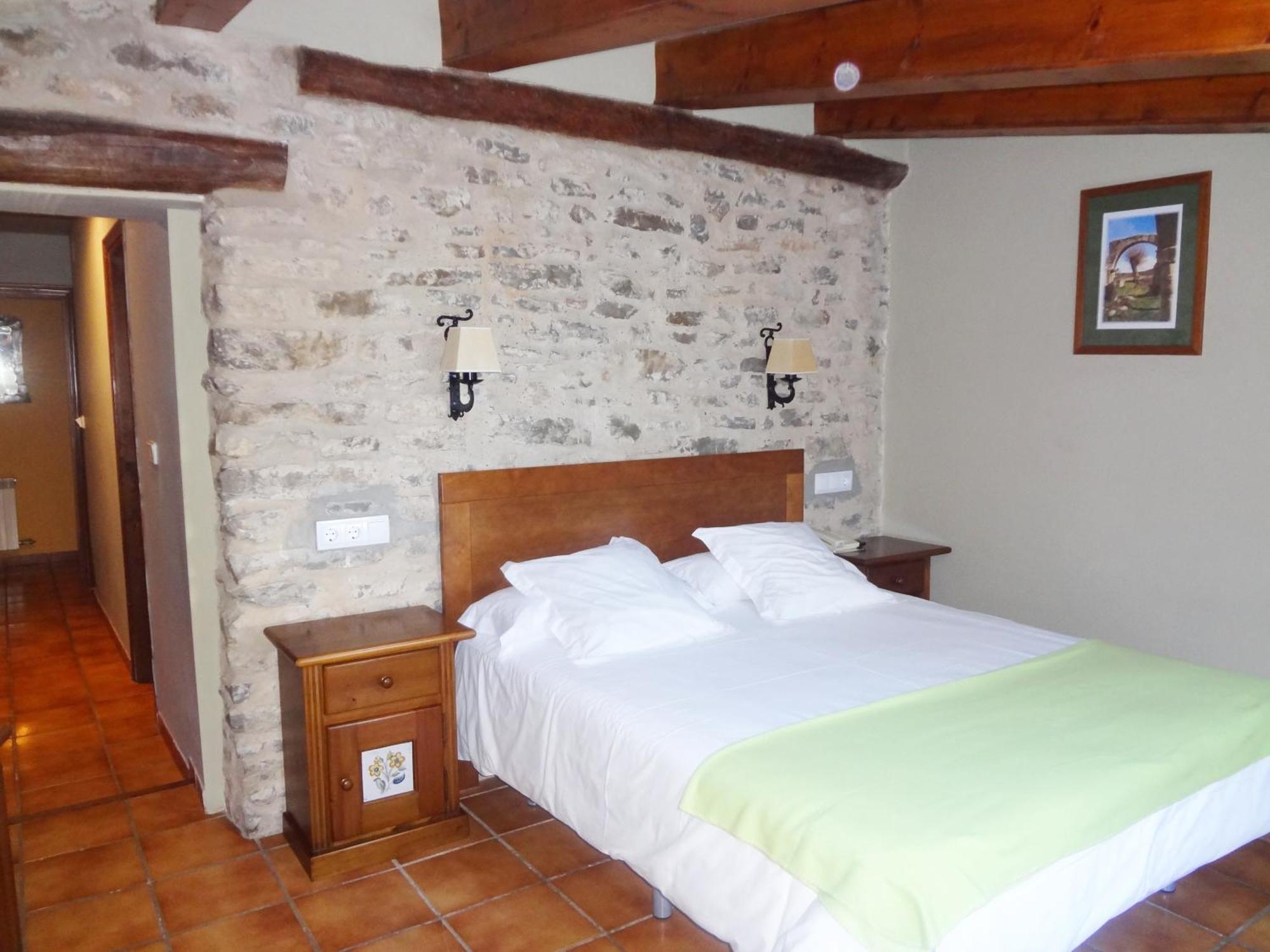 Hotel La Vega Alcalá de la Selva Eksteriør billede