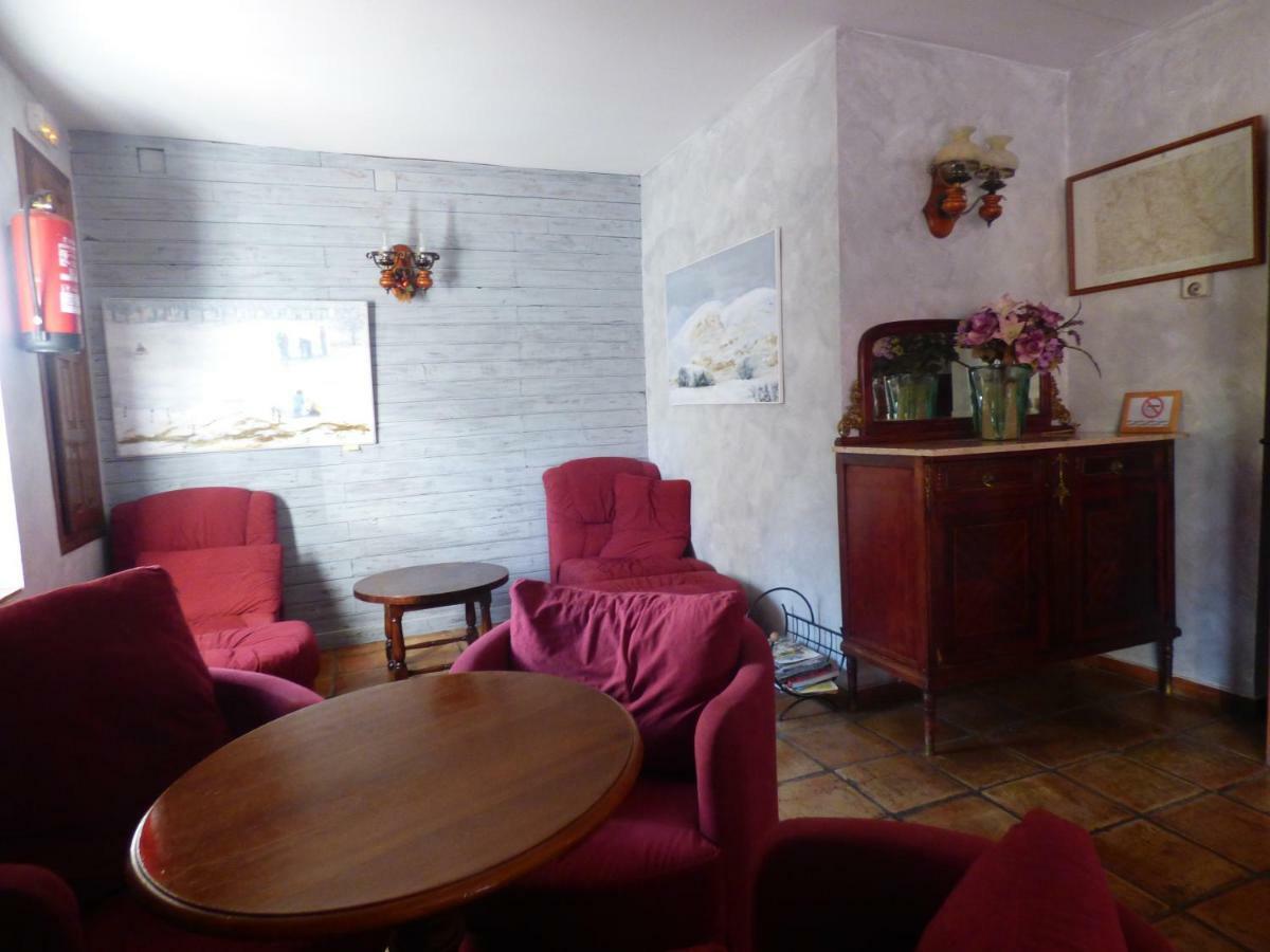 Hotel La Vega Alcalá de la Selva Eksteriør billede